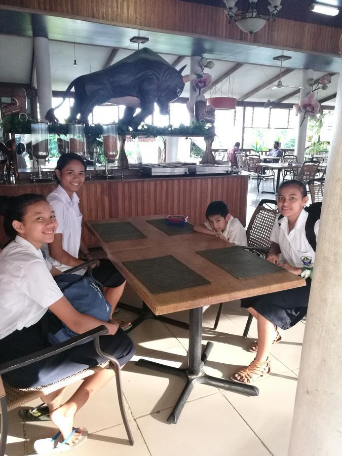 Honiara Hotel Eksteriør bilde